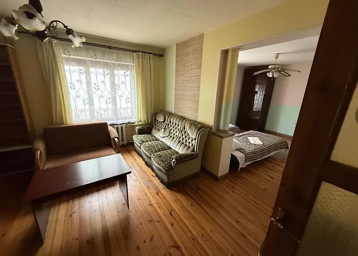 Virsutine 9 Pirtis Homestay *